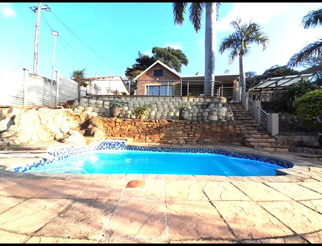 3 BEDROOM HOUSE FOR SALE IN BLUFF